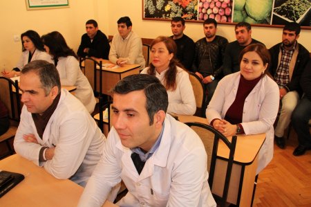 AQRAR UNİVERSİTETİN ALİMLƏRİ İLƏ  FERMERLƏR BİR ARAYA GƏLİB