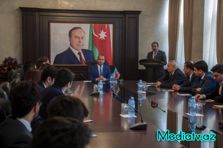 Nərimanov rayonunda “2 fevral – Azərbaycan Gəncləri günü” qeyd edilib.