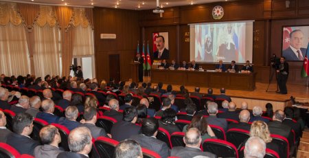 “Nərimanov rayonunun sosial-iqtisadi inkişafının 2017-ci ilin yekunlarına və qarşıda duran vəzifələr”ə həsr olunmuş Nərimanov Rayon İcra Hakimiyyəti başçısı yanında Şuranın geniş iclası keçirilib.