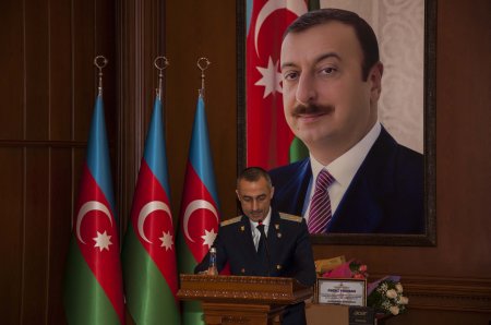 “Nərimanov rayonunun sosial-iqtisadi inkişafının 2017-ci ilin yekunlarına və qarşıda duran vəzifələr”ə həsr olunmuş Nərimanov Rayon İcra Hakimiyyəti başçısı yanında Şuranın geniş iclası keçirilib.