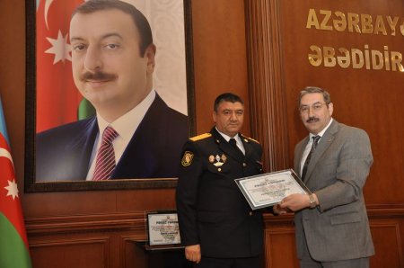 Azərbaycan Polisinin 100 illik yubileyi münasibətilə Nərimanov Rayon İcra Hakimiyyətində tədbir keçirilib.