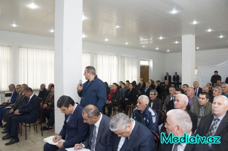 Nərimanov Rayon İcra Hakimiyyətinin başçısının rayon sakinləri ilə növbəti səyyar qəbul-görüşü keçirilmişdir.
